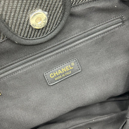 CC DEAUVILLE LARGE 38 TOTE BAG IN BLACK CANVAS