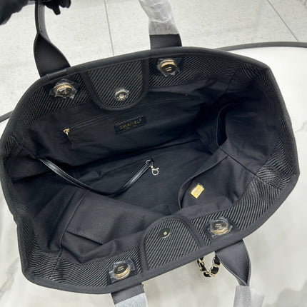 CC DEAUVILLE LARGE 38 TOTE BAG IN BLACK CANVAS