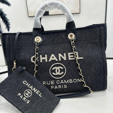 CC DEAUVILLE LARGE 38 TOTE BAG IN BLACK CANVAS WITH WHITE LOGO EMBROIDERED