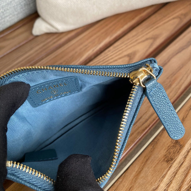 CC CLASSIC SMALL 15 ZIPPED POUCH IN TEAL GREEN GRAINED CALFSKIN