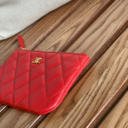 CC CLASSIC SMALL 15 ZIPPED POUCH IN CRIMSON RED GRAINED CALFSKIN
