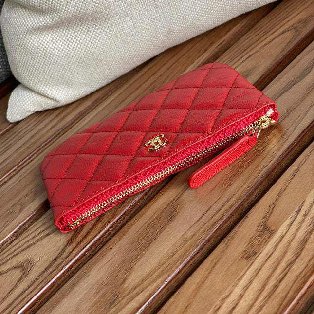 CC CLASSIC SMALL 15 ZIPPED POUCH IN CRIMSON RED GRAINED CALFSKIN