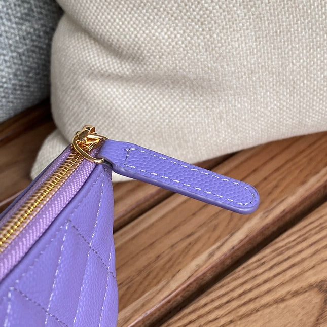 CC CLASSIC SMALL 15 ZIPPED POUCH IN AMETHYST PURPLE GRAINED CALFSKIN