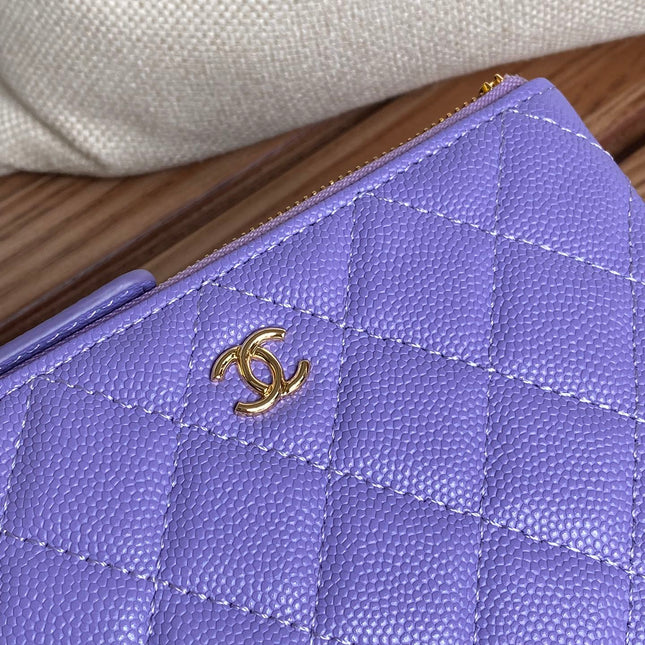 CC CLASSIC SMALL 15 ZIPPED POUCH IN AMETHYST PURPLE GRAINED CALFSKIN
