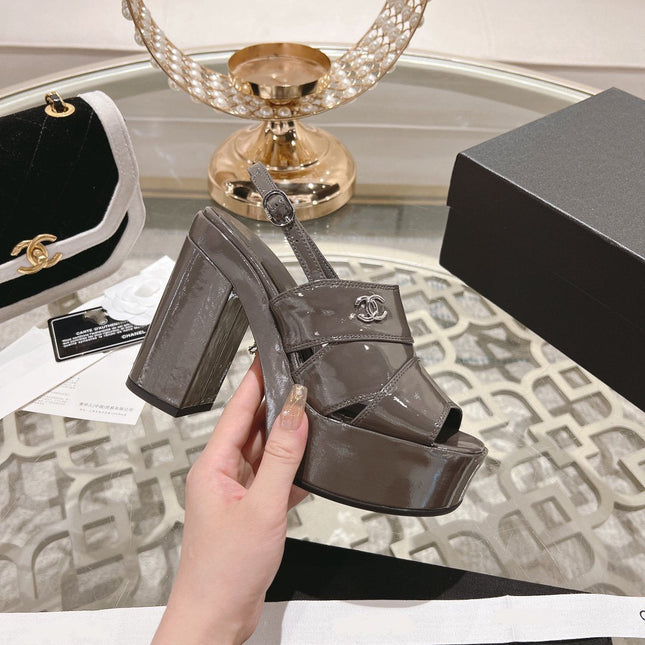 sandals chocolate patent crumpled lambskin