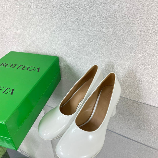 ATOMIC HIGH PUMP 9 CM IN WHITE CALFSKIN