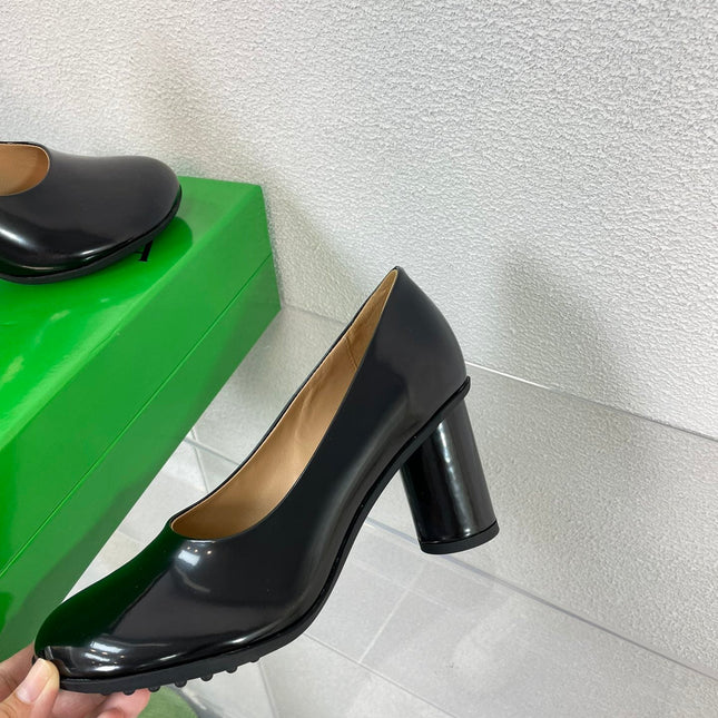 ATOMIC HIGH PUMP 9 CM IN BLACK CALFSKIN