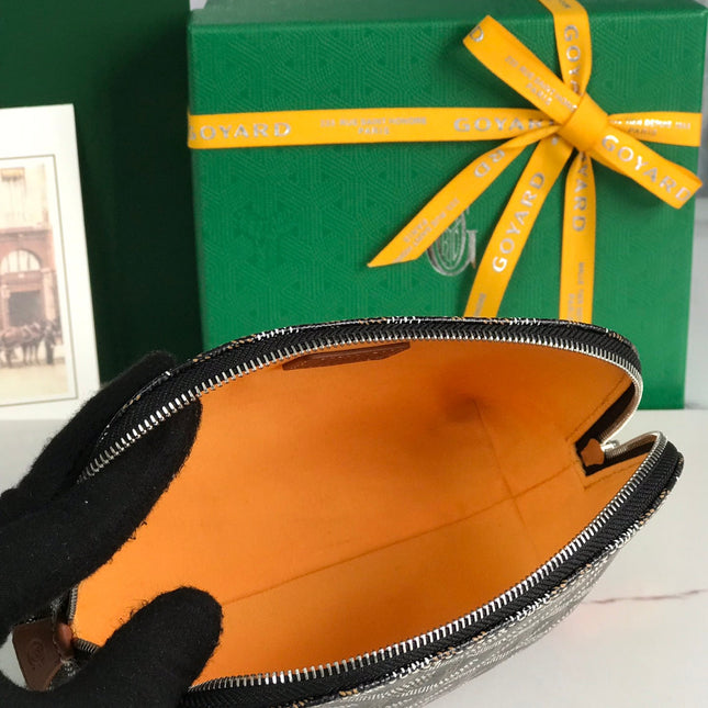 VENDÔME COSMETIC POUCH 17 IN BLACK GOYARDINE CANVAS AND TAN CALFSKIN TRIM