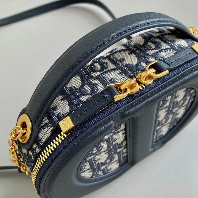 SIGNATURE 18 OVAL BAG IN BLUE OBLIQUE JACQUARD