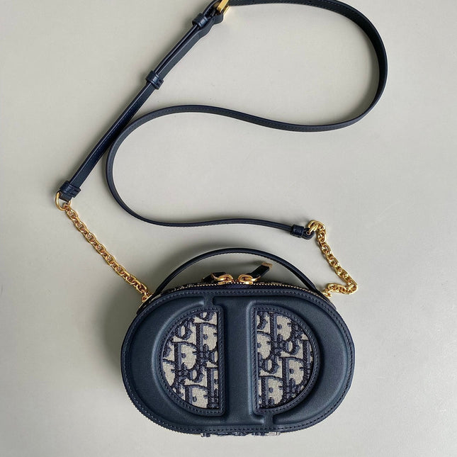 SIGNATURE 18 OVAL BAG IN BLUE OBLIQUE JACQUARD