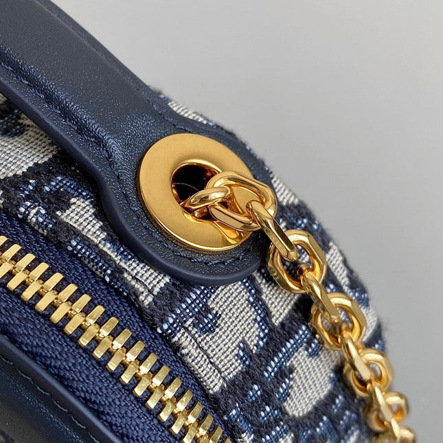 SIGNATURE 18 OVAL BAG IN BLUE OBLIQUE JACQUARD