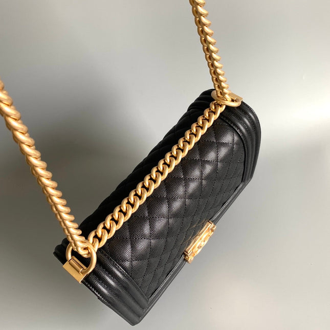 CC MEDIUM 25 BOY BAG IN BLACK LAMBSKIN GOLD HARDWARE