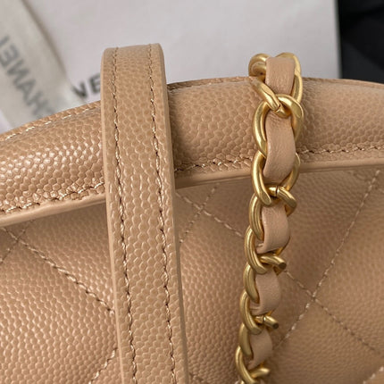 CC SMALL 20 FLAP BAG IN CAMEL BEIGE CALFSKIN GOLD HARDWARE