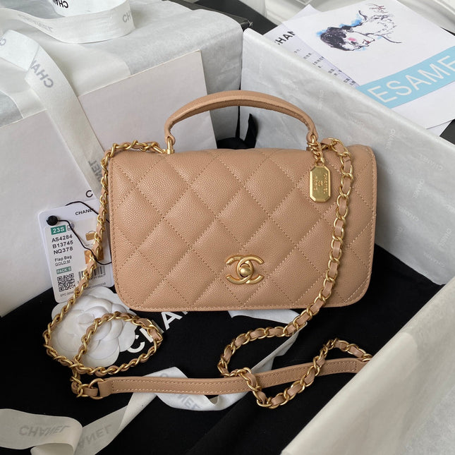CC SMALL 20 FLAP BAG IN CAMEL BEIGE CALFSKIN GOLD HARDWARE