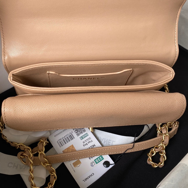 CC SMALL 20 FLAP BAG IN CAMEL BEIGE CALFSKIN GOLD HARDWARE