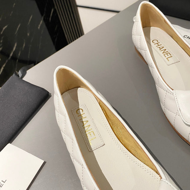 BALLET FLAT WHITE LAMBSKIN