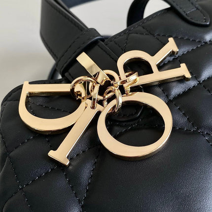 TOUJOURS 28 BAG IN BLACK LAMBSKIN