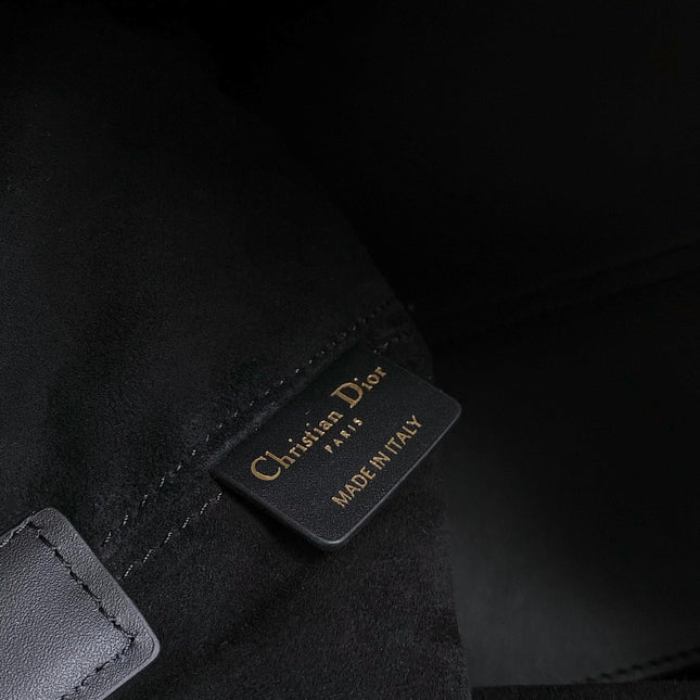 TOUJOURS 28 BAG IN BLACK LAMBSKIN
