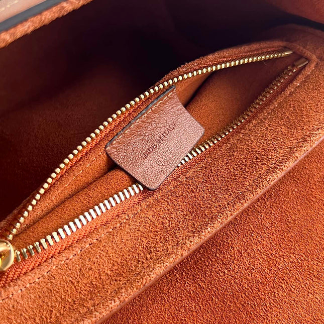 SOFT 18 CINNAMON BROWN CALFSKIN