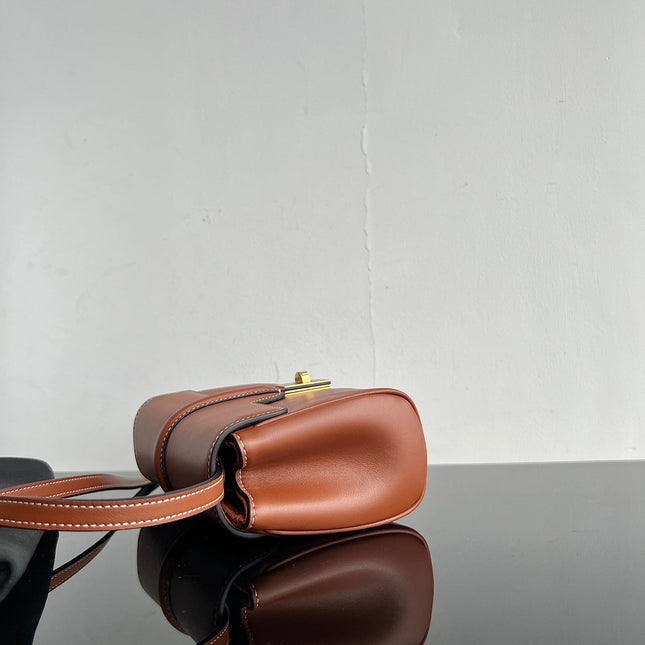 SOFT 18 CINNAMON BROWN CALFSKIN