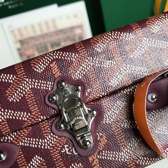GRAND HÔTEL TRUNK BAG 24 IN BURGUNDY RED GOYARDINE CANVAS AND CALFSKIN