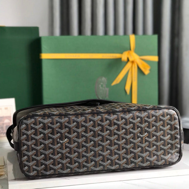 CITADIN MESSENGER BAG 39 IN BLACK GOYARDINE CANVAS