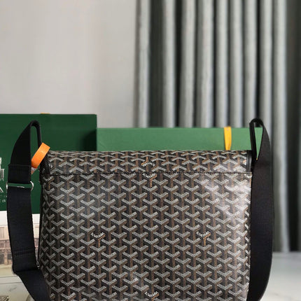 CITADIN MESSENGER BAG 39 IN BLACK GOYARDINE CANVAS