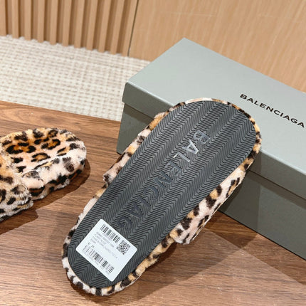 FURRY SLIDES IN LEOPARD PRINT RABBIT FUR
