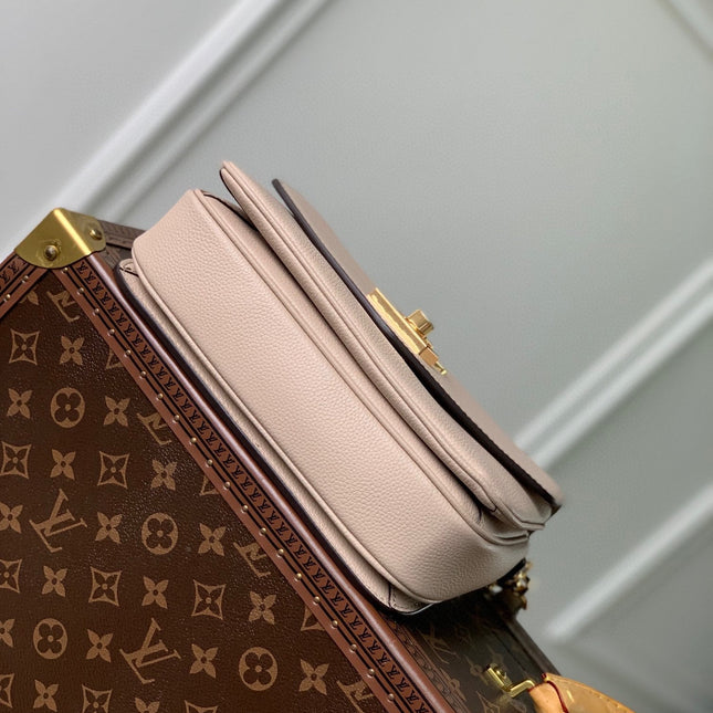 OXFORD 22 IN BEIGE LAMBSKIN GOLD HARDWARE