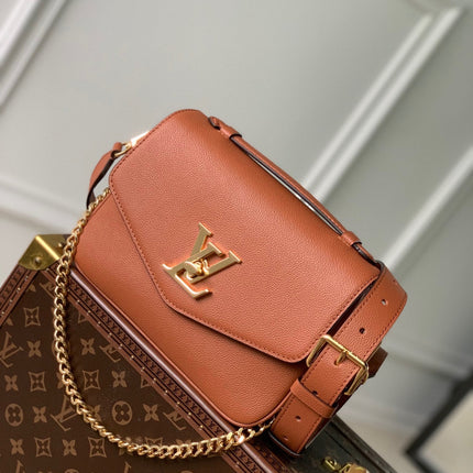 OXFORD 22 IN FIRE ORANGE LAMBSKIN GOLD HARDWARE