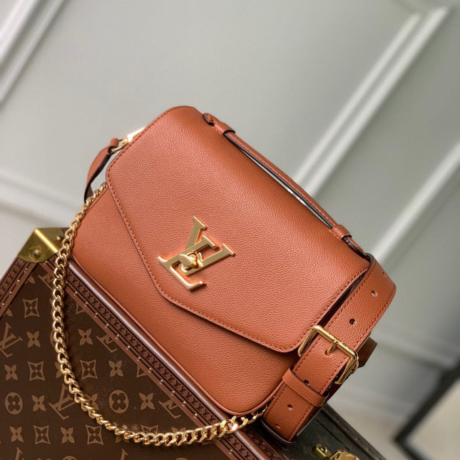 OXFORD 22 IN FIRE ORANGE LAMBSKIN GOLD HARDWARE