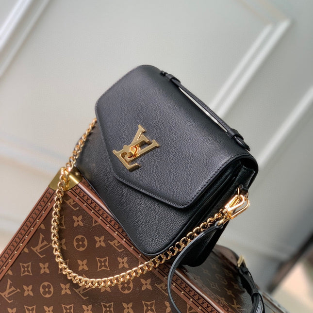 OXFORD 22 IN BLACK LAMBSKIN GOLD HARDWARE