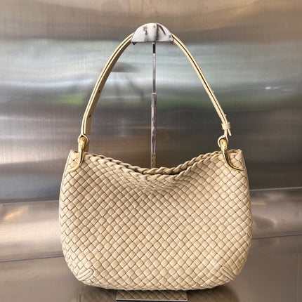 SMALL CLICKER 27 BEIGE LAMBSKIN