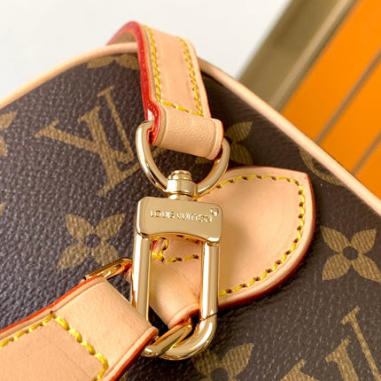 NICE BB 24 TOILETRY POUCH