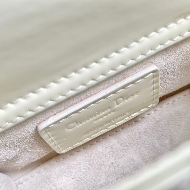 MICRO LADY 12 BAG IN GLOSSY WHITE LAMBSKIN