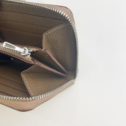 HM SILK'IN SHORT WALLET 11.5 BROWN GRAINED CALFSKIN