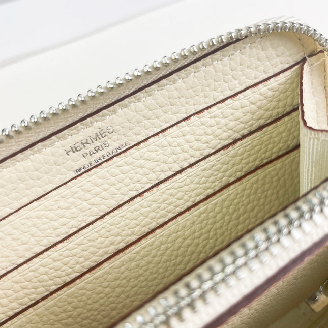 HM SILK'IN SHORT WALLET 11.5 WHITE GRAINED CALFSKIN