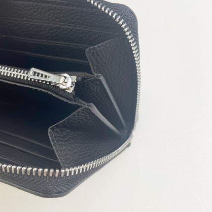 HM SILK'IN SHORT WALLET 11.5 BLACK GRAINED CALFSKIN