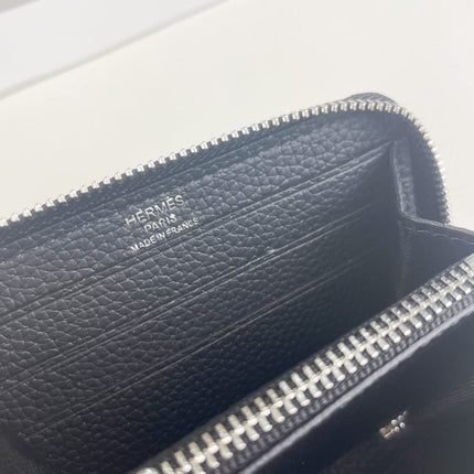 HM SILK'IN SHORT WALLET 11.5 BLACK GRAINED CALFSKIN