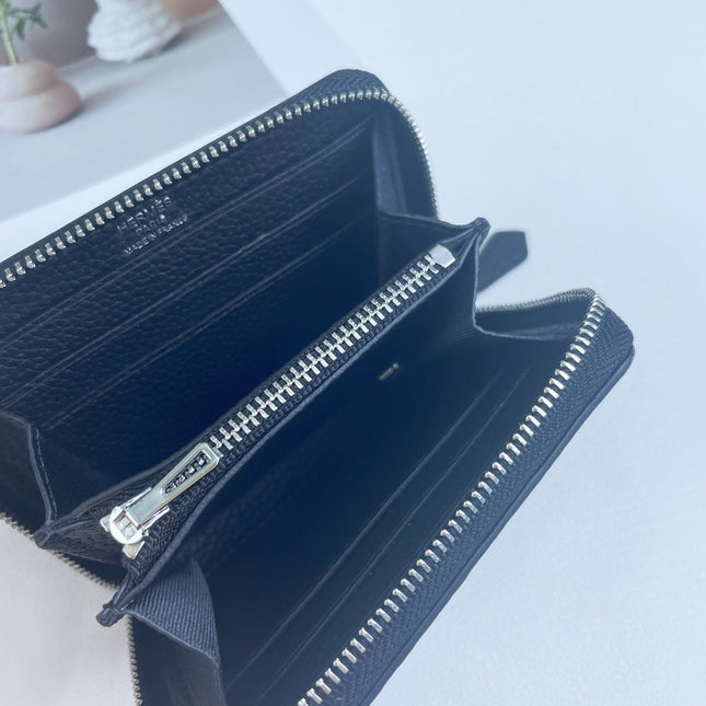 HM SILK'IN SHORT WALLET 11.5 BLACK GRAINED CALFSKIN