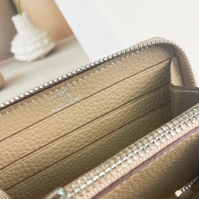HM SILK'IN HOLED SHORT WALLET 11.5 KHAKI GRAINED CALFSKIN