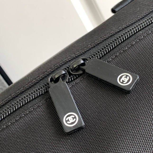 CC TRAVEL BAG 45 IN BLACK CANVAS WITH WHITE LOGO