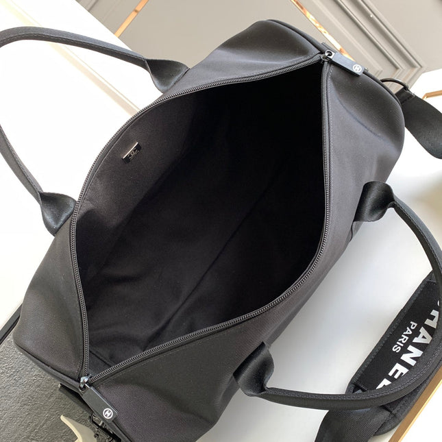 CC TRAVEL BAG 45 IN BLACK CANVAS WITH WHITE LOGO