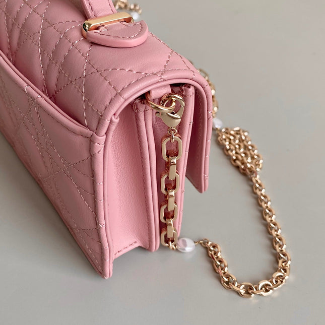 LADY 21 CHAIN BAG IN HOT PINK LAMBSKIN