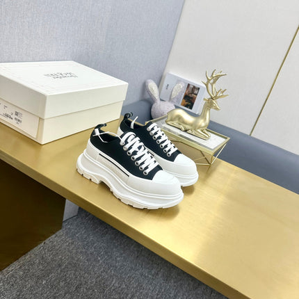 TREAD SLICK LACE UP SNEAKERS IN BLACK CANVAS WHITE  RUBBER SOLE