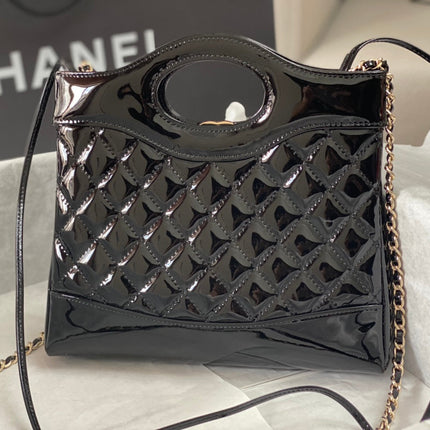 CC MINI 23 SHOPPING BAG IN GLOSSY BLACK CALFSKIN
