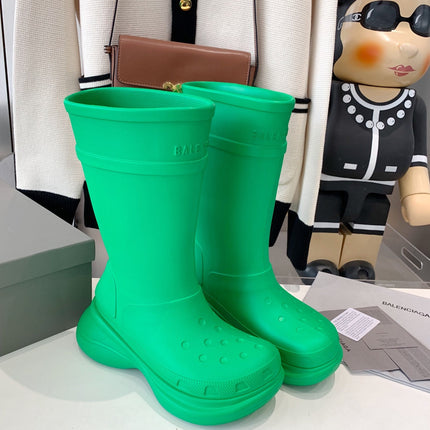 CROCS BOOTS IN GREEN RUBBER