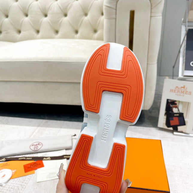 GIGA SNEAKER IN POWDER BLUE STITCHED MESH AND WHITE CALFSKIN