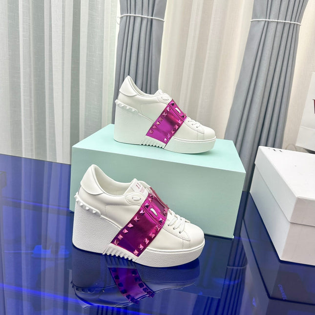 FLATFORM ROCKSTUD UNTITLED SNEAKER IN WHITE MIX MAGENTA PURPLE CALFSKIN