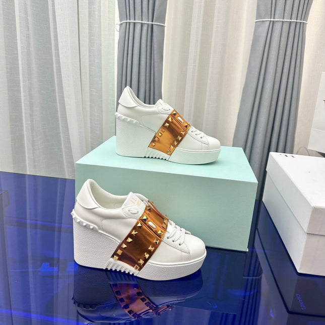 FLATFORM ROCKSTUD UNTITLED SNEAKER IN WHITE MIX COPPER BROWN CALFSKIN